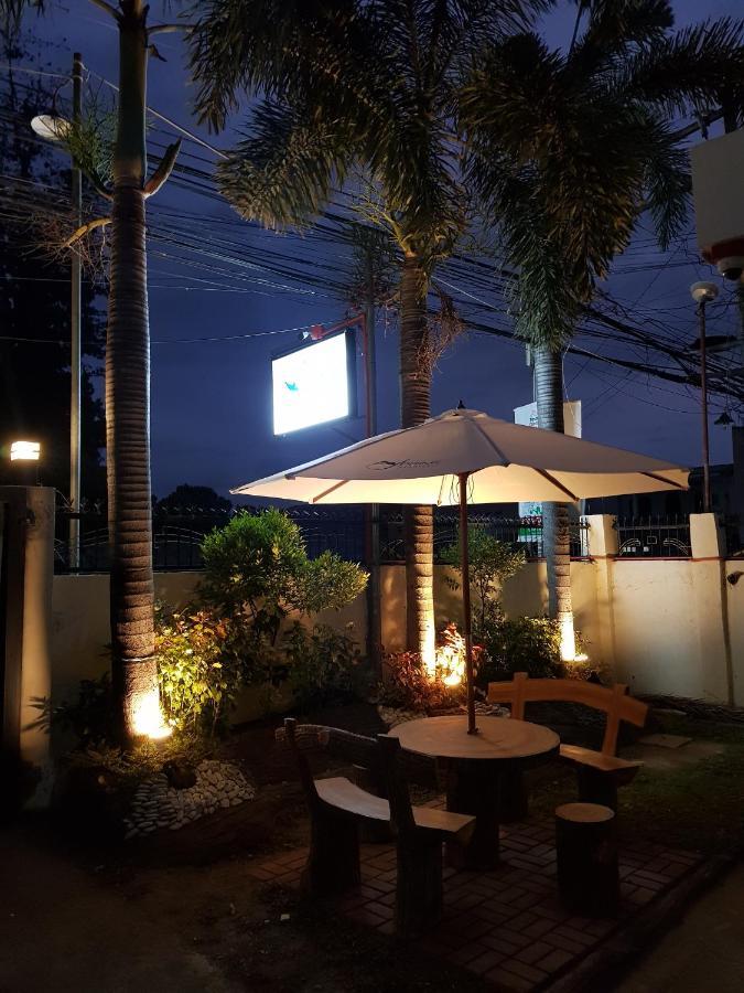 JPrime Apartelle Tuguegarao Exterior foto