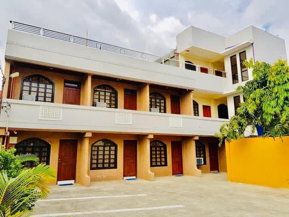 JPrime Apartelle Tuguegarao Exterior foto