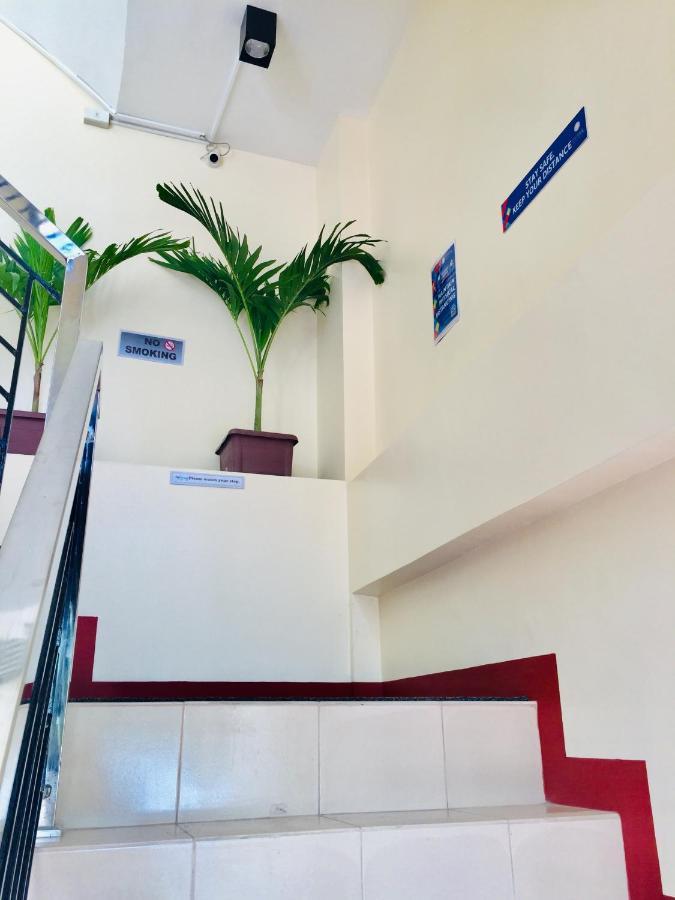 JPrime Apartelle Tuguegarao Exterior foto